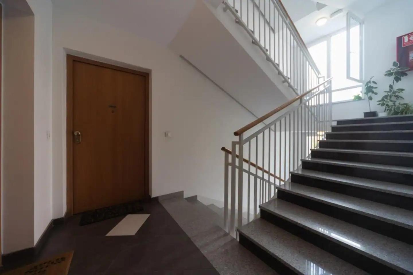 Well-Equipped Apartment With Free Parking Zagreb Exterior foto